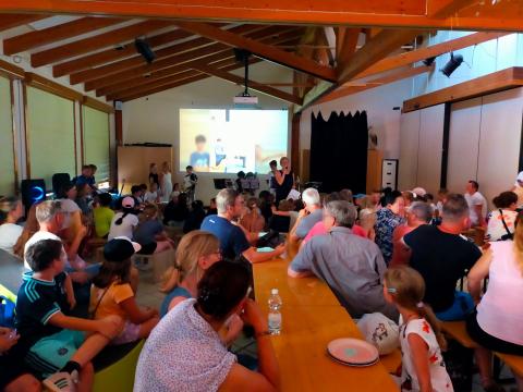 Sommerfest und 15 Jahre OGTS an der Grundschule Hausen